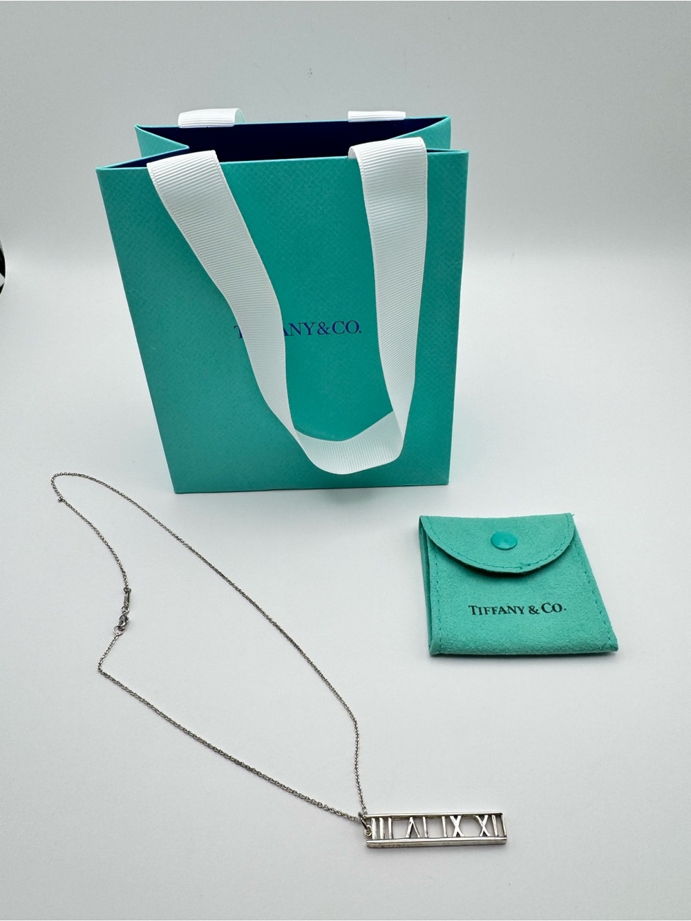 Tiffany & Co. Atlas Roman Numeral Bar Necklace Sterling Silver 925 18" Chain